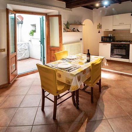 Virgilio'S House Apartment + Internal Court Florence Exterior photo